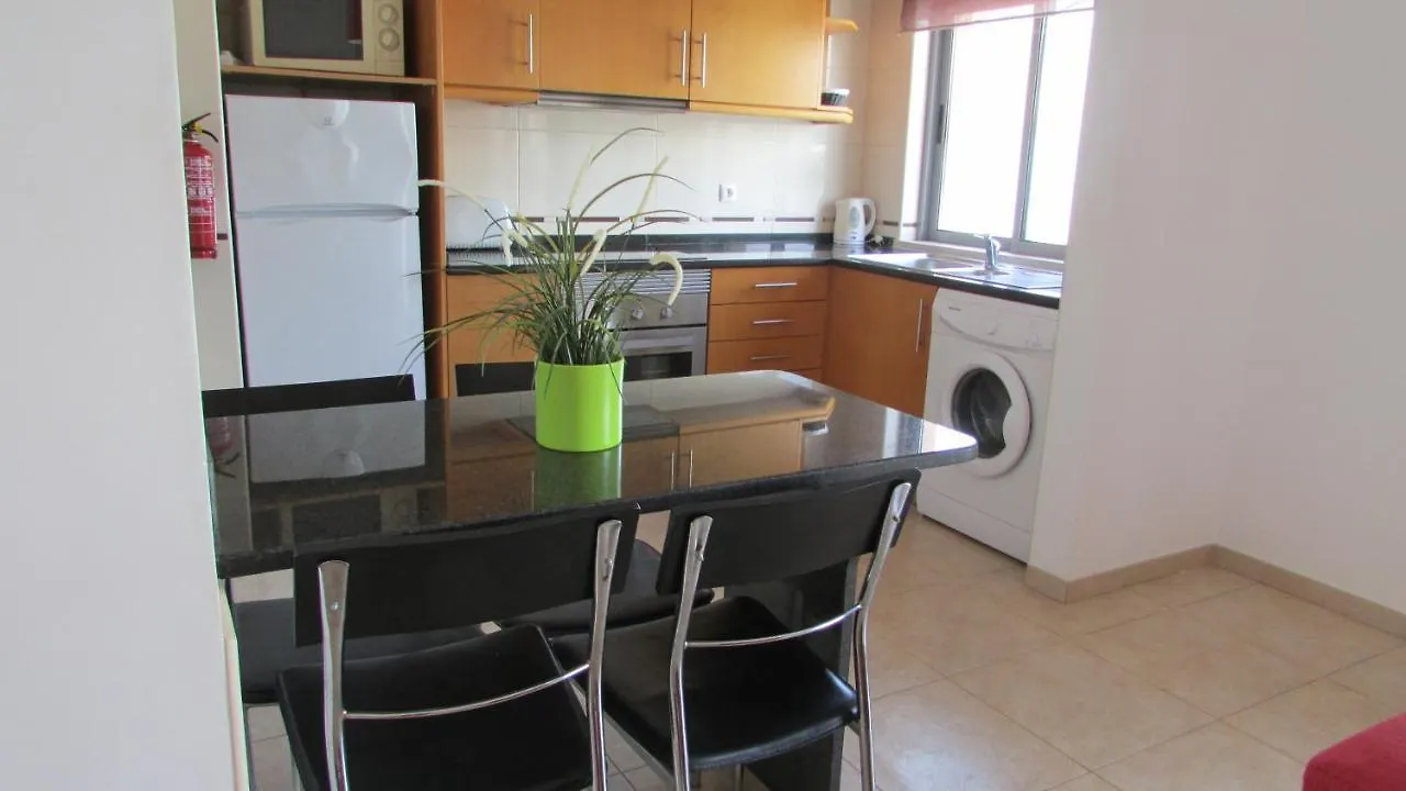 Apartamento - 2 A 4 Pessoas- Piscina Olhos de Agua  Portugal