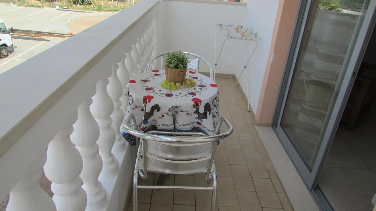 Apartamento - 2 A 4 Pessoas- Piscina Olhos de Agua  0*, Olhos de Agua (Albufeira)