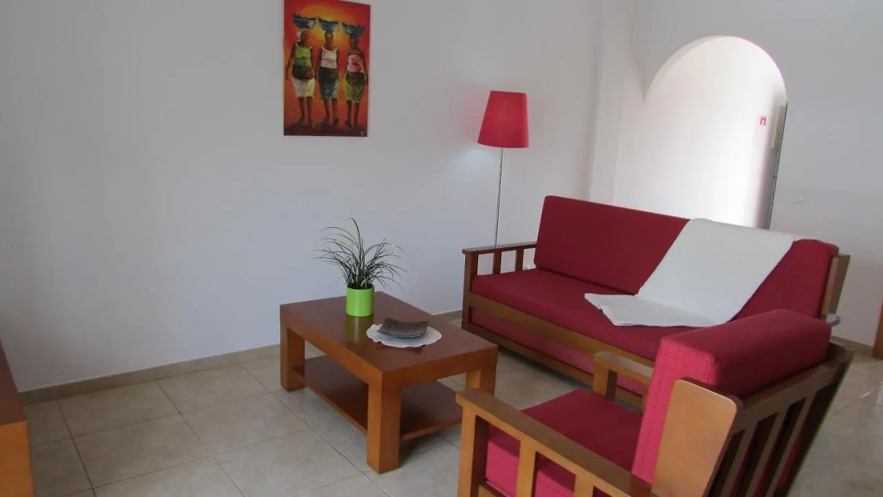 Apartamento - 2 A 4 Pessoas- Piscina Olhos de Αgua Διαμέρισμα